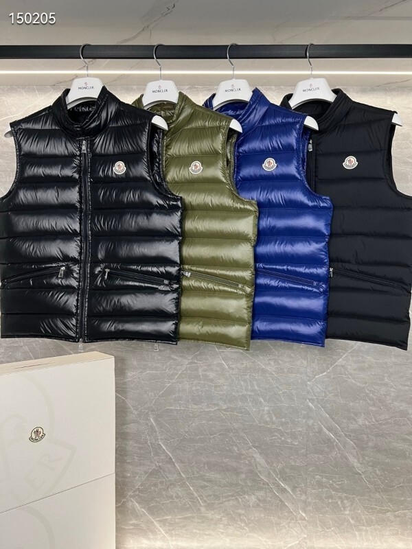 Moncler sz1-6 26yr286